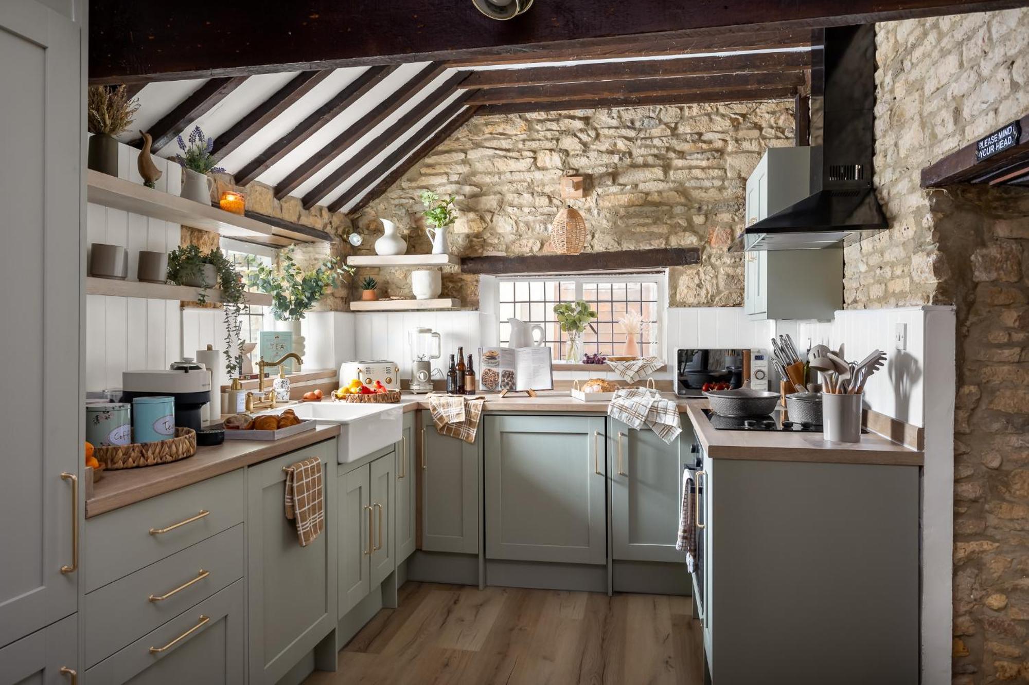 Bourton Scandi Chic Authentic Cottage Exterior photo